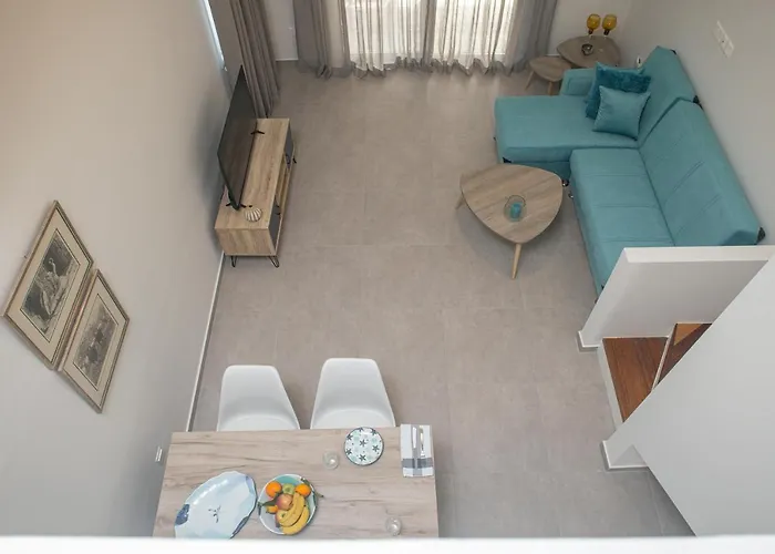 Lovely By The Apartamento *