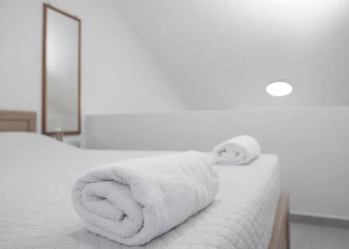 Apartamento Lovely By The *